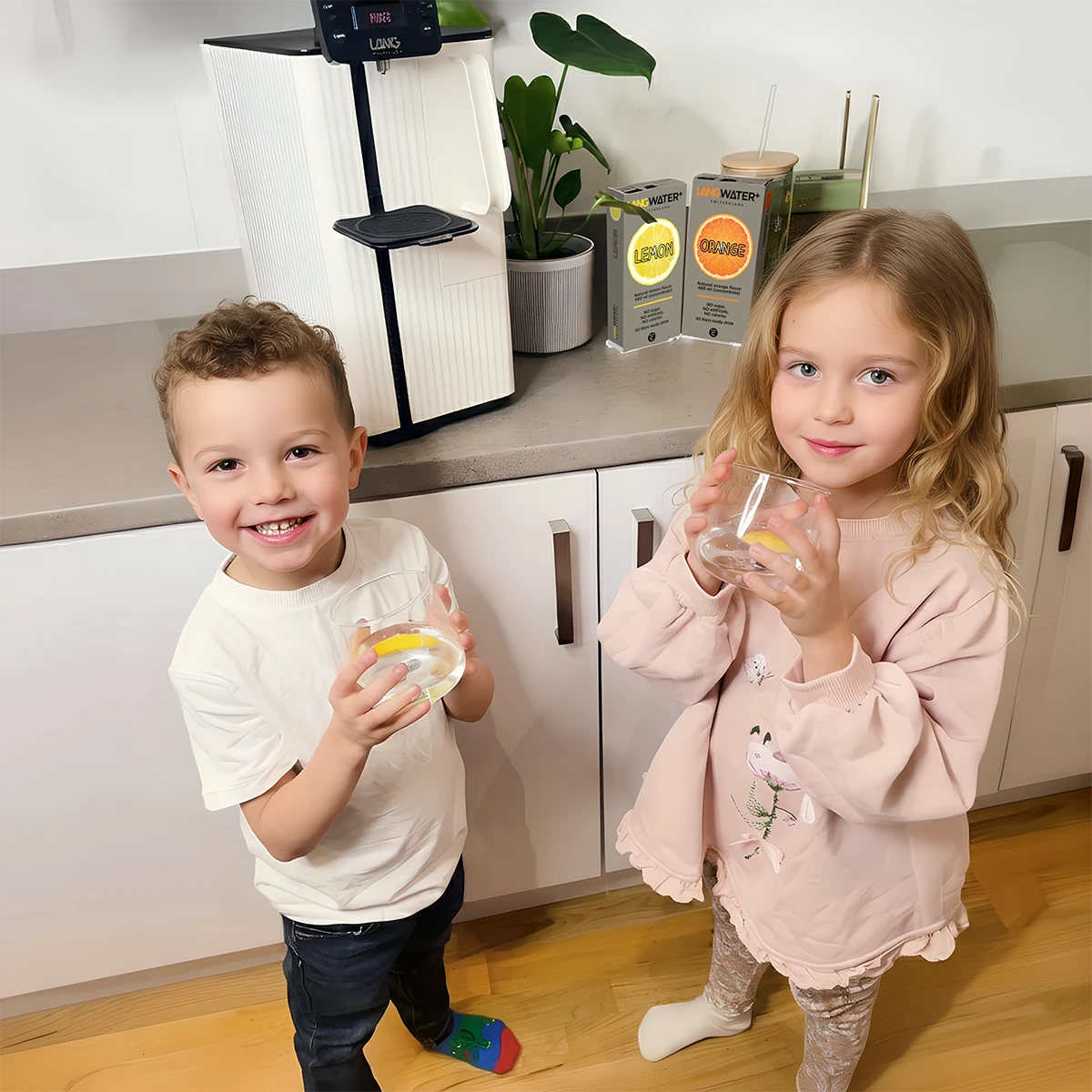 Countertop Reverse Osmosis filter with Minerals & Lemon Flavour - TheWell 2 Starter Kit  (UK)